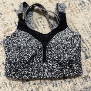 Lululemon Fast and Free Splatter bra size 8
